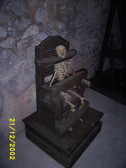 ...In 1804 Jesuits were suddenly expelled from Mexico. They destroyed or hid what could not be taken with them. An old seminary "Templo de la Compania de Jesus" is now part of Universidad de Guanajuato. During renovation a wall was knocked out....