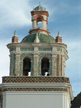 Beautiful “azulejos” (colorful ceramics).