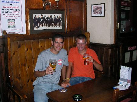 Enjoying a reasuringly expensive Heineken along expensive clarke Quay!