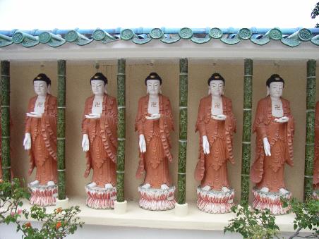 A small selection of the 10,000 buddha's on display here!