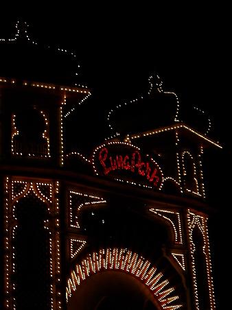 Luna Park- A Famous Themepark in St Kilda