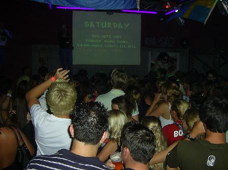 The Saturday Bar Crawl soon got underway!
