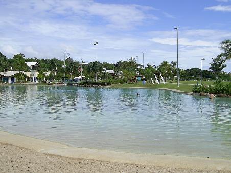 Airlie Beach Lagoon was wonderful for a spot of swimming!