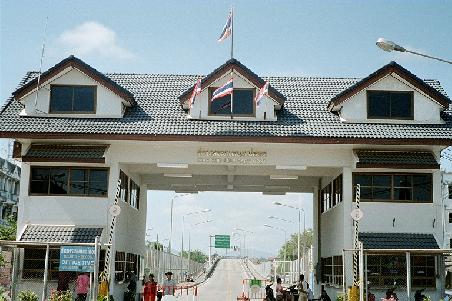 Mae Sot border gate to Myanmar