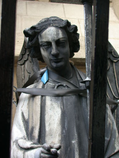 Statue of an angel outside of Ste. Chappelle.