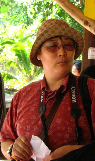 Asian version of SNL's "Pat"