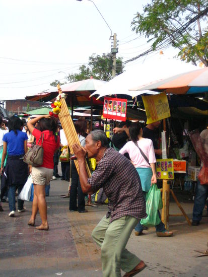 This guy was playing only two musical beats over and over...and over. Towards the end, we (and I'm sure many others) were annoyed