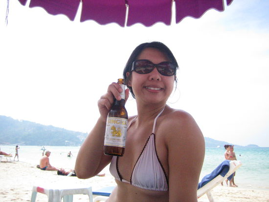 Singha beer, oh so tasty, oh so refreshing!