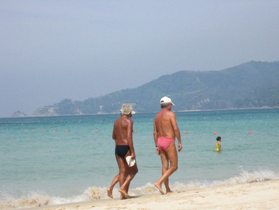 Unfortunately, H was one of the few that wore board shorts