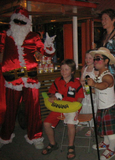 People lined up to take pictures with this little person...at least I did it from a distance!