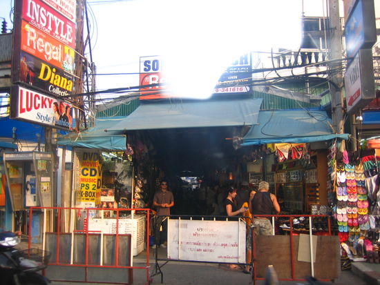 The bustling streets of Karon