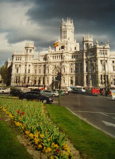 Post Office...love the contrast of the building to the gray skies