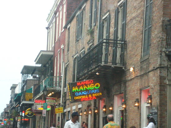 These Mango Mango signs were EVERYWHERE