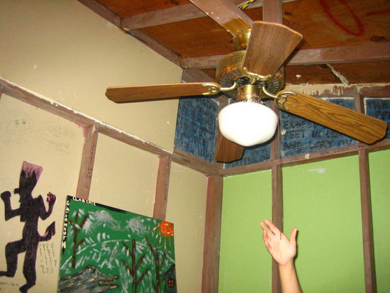 The non-working ceiling fan