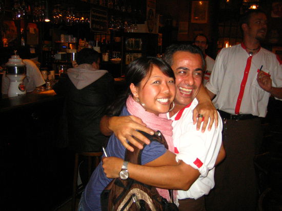 The bedienung (waiter) and I are ecstatic!