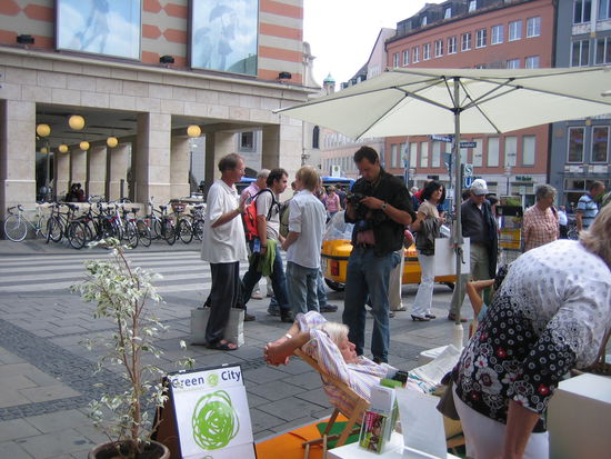 The photographer was taking a picture of this wo (man) sleeping in the chair earlier...