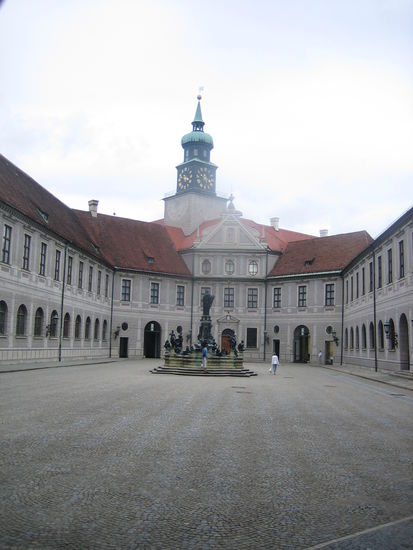 At another courtyard...