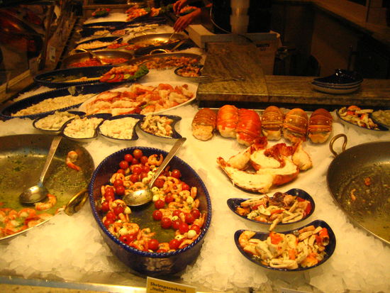 Lobster, yea, a bit out of my backpacker's budget...