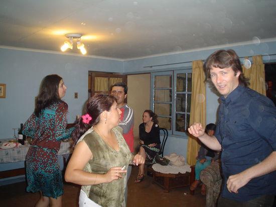 Yeahhhhh, I wanna dance with somebody . . . ooh!