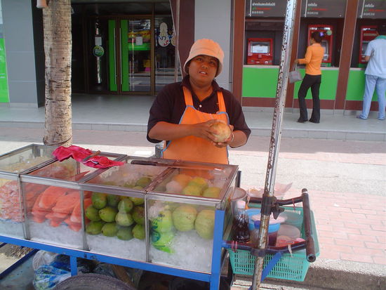 I'll have some coconut milk, please!