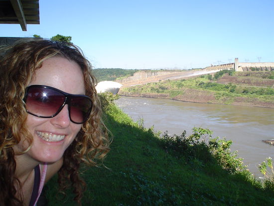 Kelli at the very unintersting dam