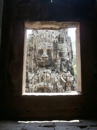 the many faces of Bayon