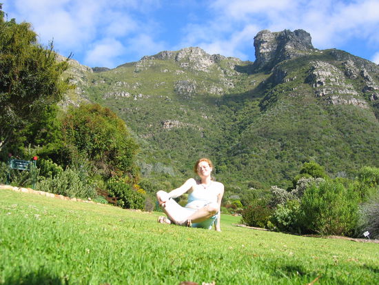 Kirstenbosch Botanical Garden, Table mountain in the back