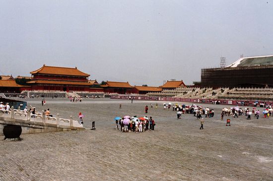 Huge Spaces! Imagine every important building seperated by a few of these spaces!