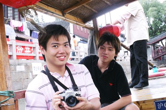 Gilbert and his brother Gifford