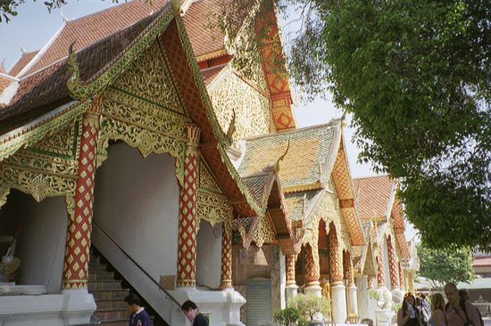The most beautiful temple of our trip: Wat Phra That Doi Suthep.