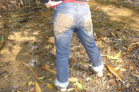 Romy's muddy bum...
