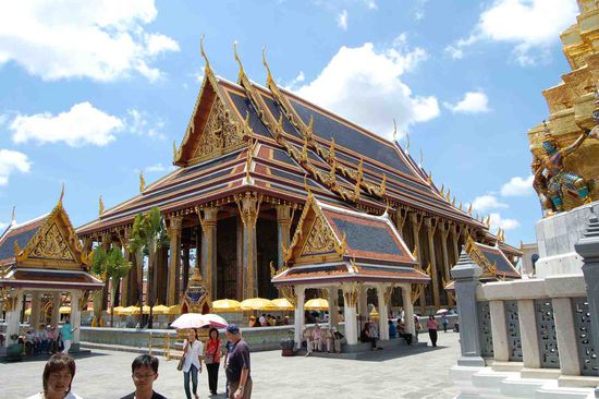Temples next to the Presidential Palace
