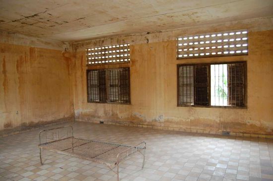 Detention and interogation cell in Tuol Sleng
