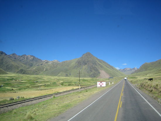 Beautiful landscape up the Lake Titikaka at 3810m.