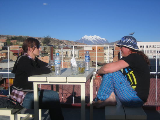 It looks nice, but it is pretty cold at 4000m! On the roof top terrace of the LOKI hostel.