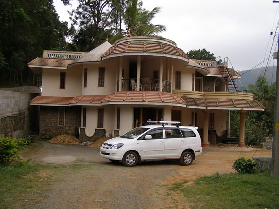 very nice homestay in Thekkady - in front our car
