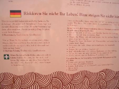 such a funny warning in german - you have to read that! (if you speak german of course!) save picture and make it bigger!
--> they make it pretty clear that they dont want you to climb ayers rock