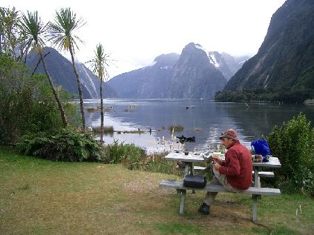 breakfast before getting on the boat