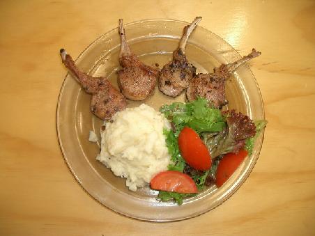 dead sheep but happy marc & nora
very delicious!