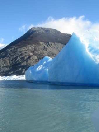 Blue bergs of Upsala