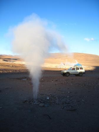 big geysir and small car