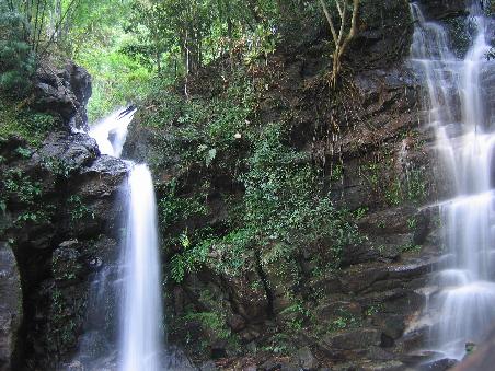 The upper fallses.
