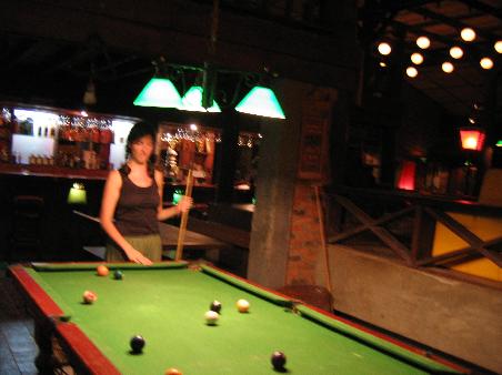 free pool at b-bop bar, pai.