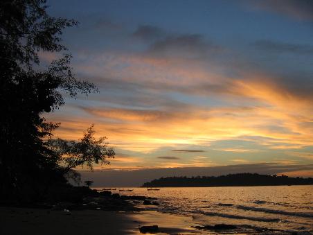 I know, i know.. sunset pictures.. what can i say?